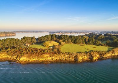 Randonnée sur l&rsquo;île de Gavrinis pour découvrir son cairn préhistorique classé à l&rsquo;UNESCO